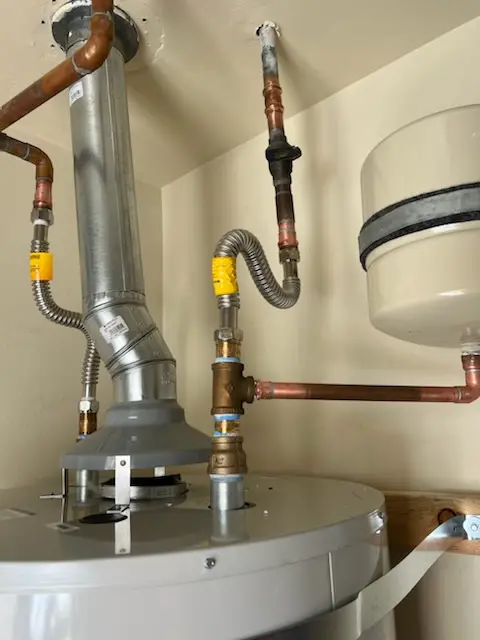 Water heater installation and plumbing repair in Dadeland